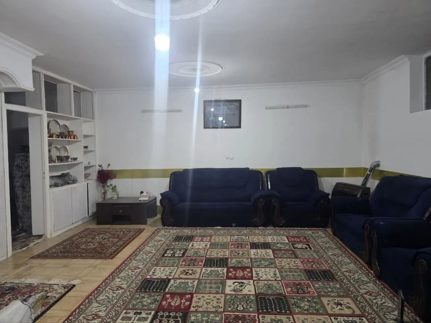 طبقه همکف ۷۵ متری