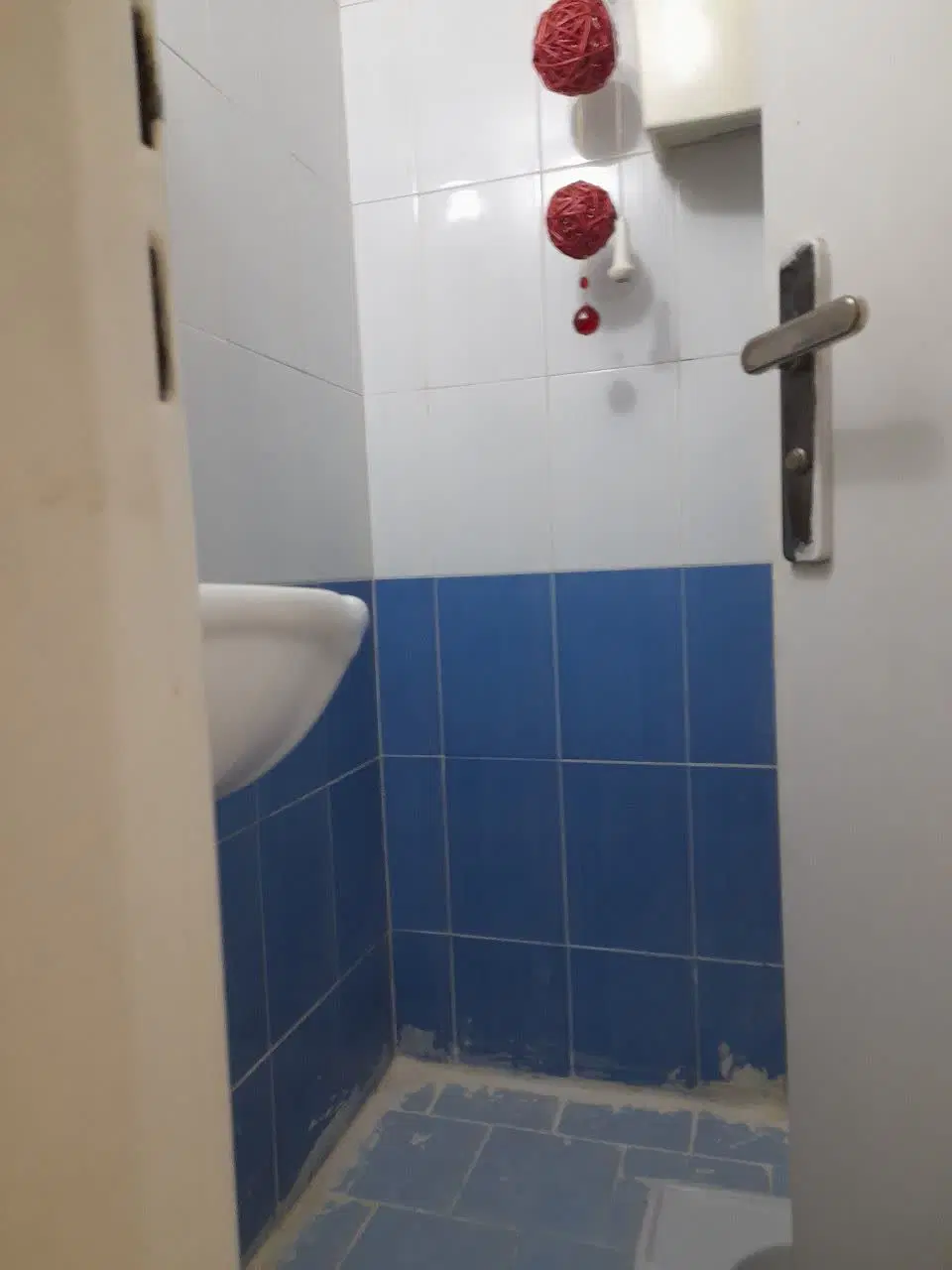 ۴۲ یک خواب پارکینگ دار
