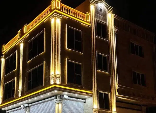 ملک تجاری اداری
