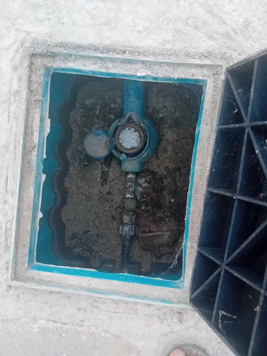 باغ ویلاجاده کاهوخیابان شهریار۱۵۰متر بناآب برق گاز