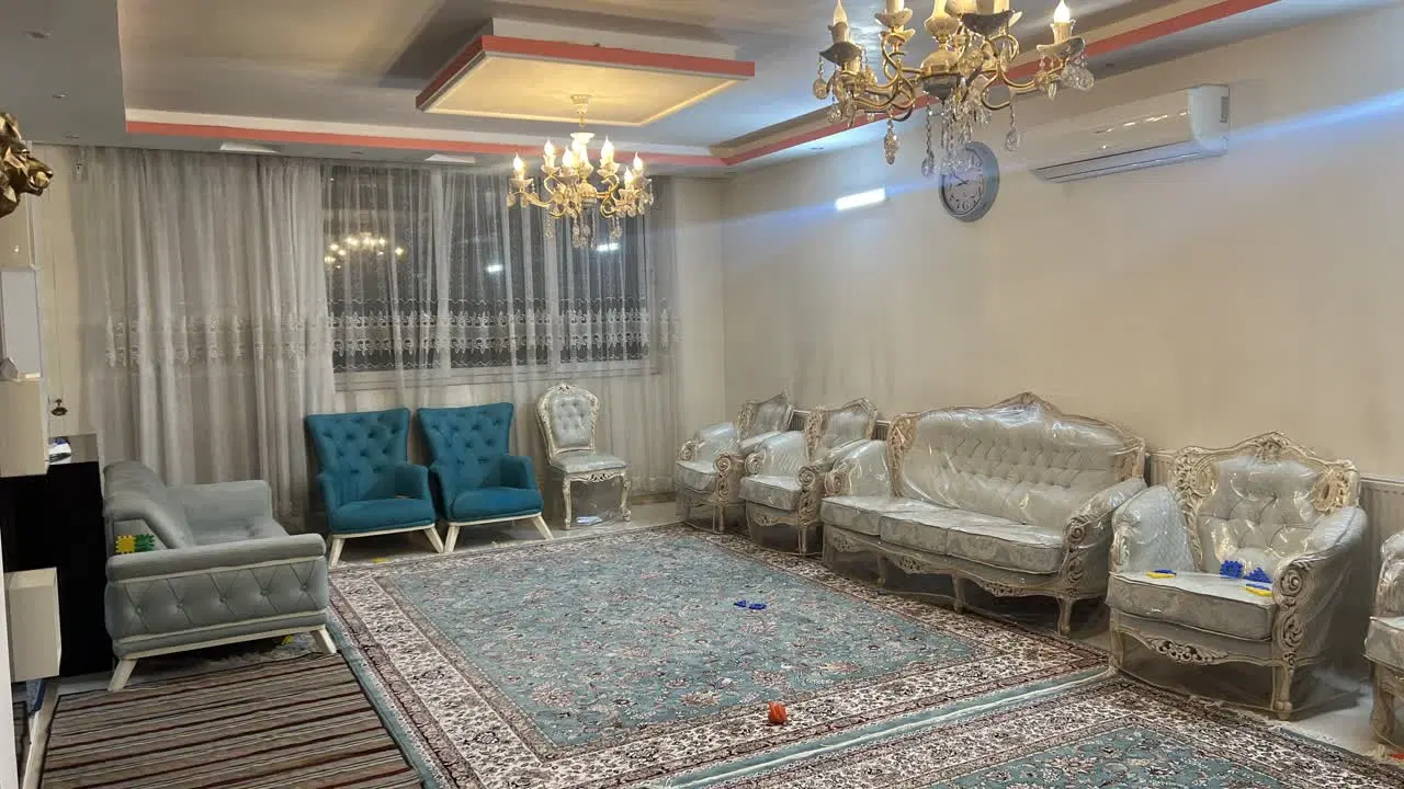 حجاب16 طبقه3 با آسانسور