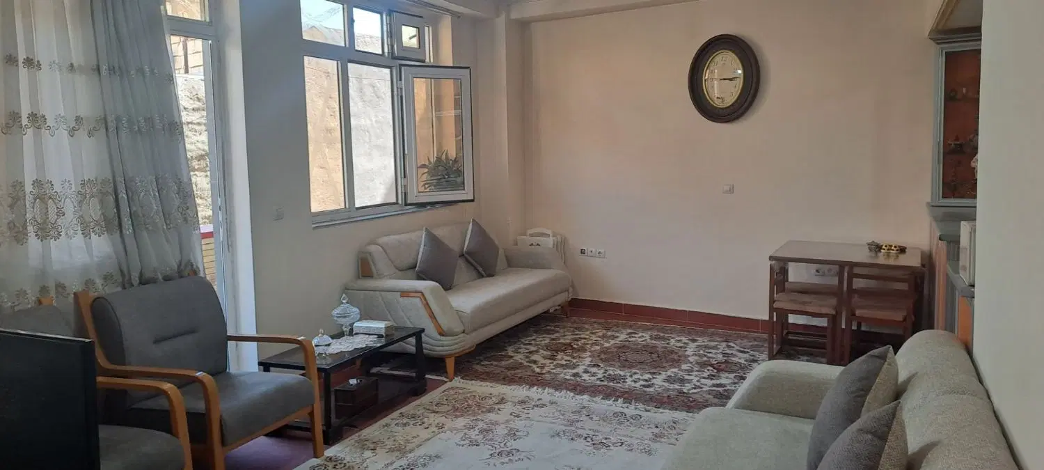 فروش آپارتمان در گرو