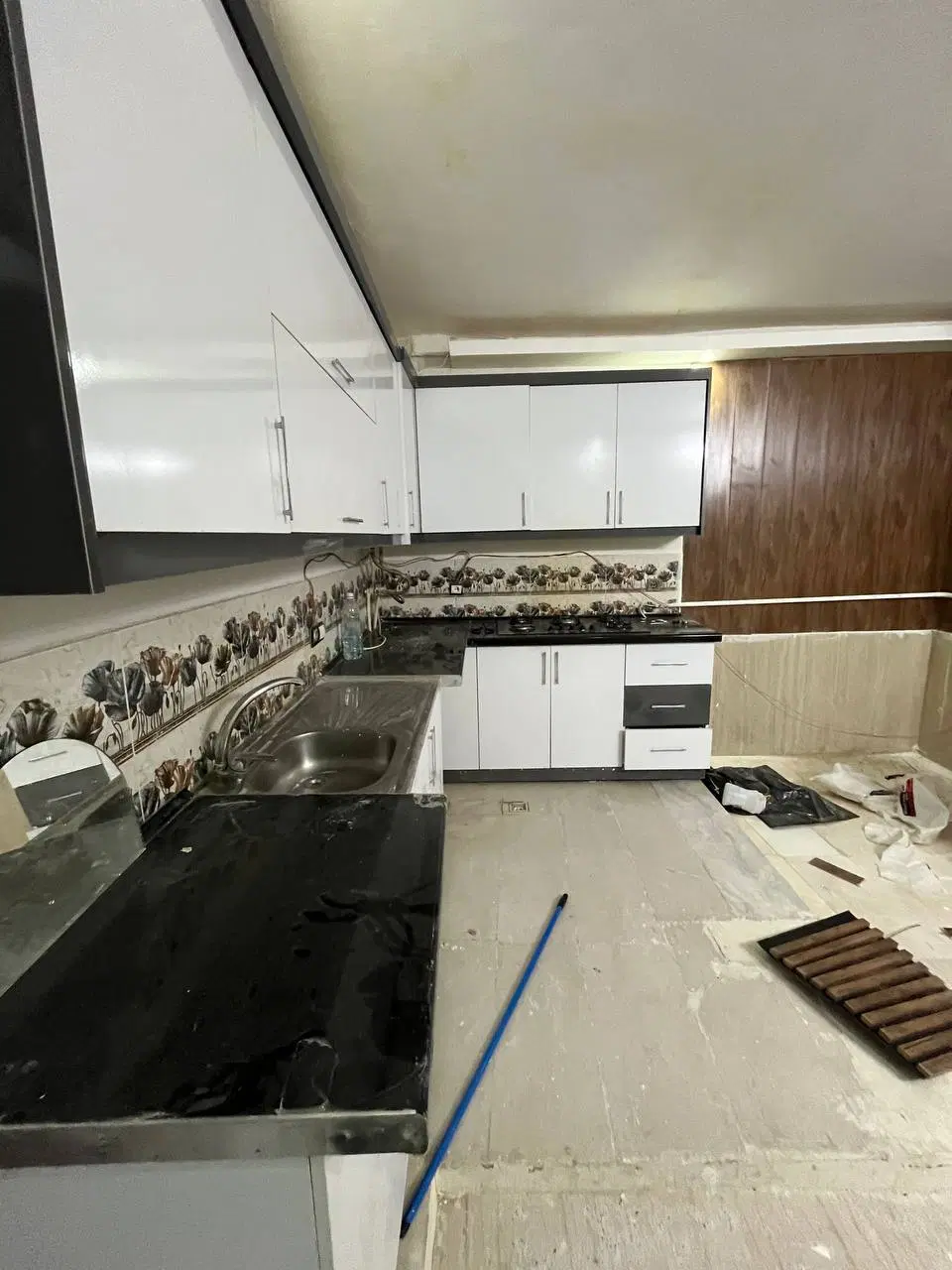 همکف ۵۰ متری یوسفیه ۹