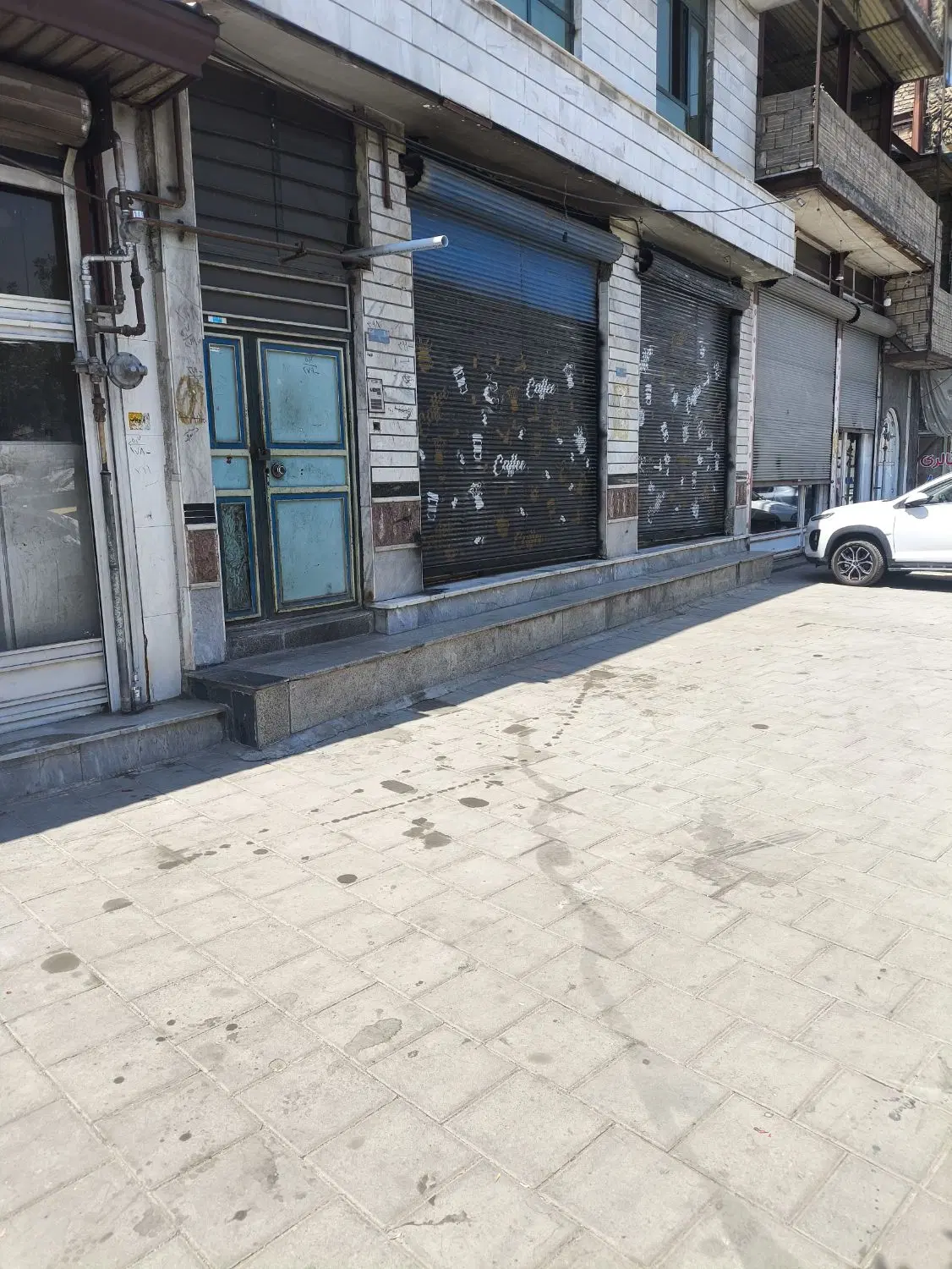 یک باب مغازه به متراژ 30متر