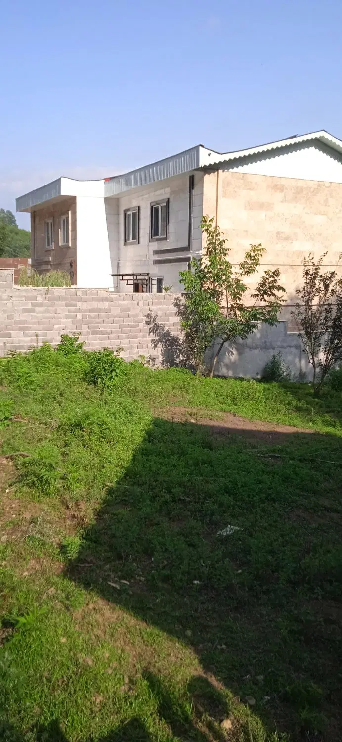 زمین فروشی