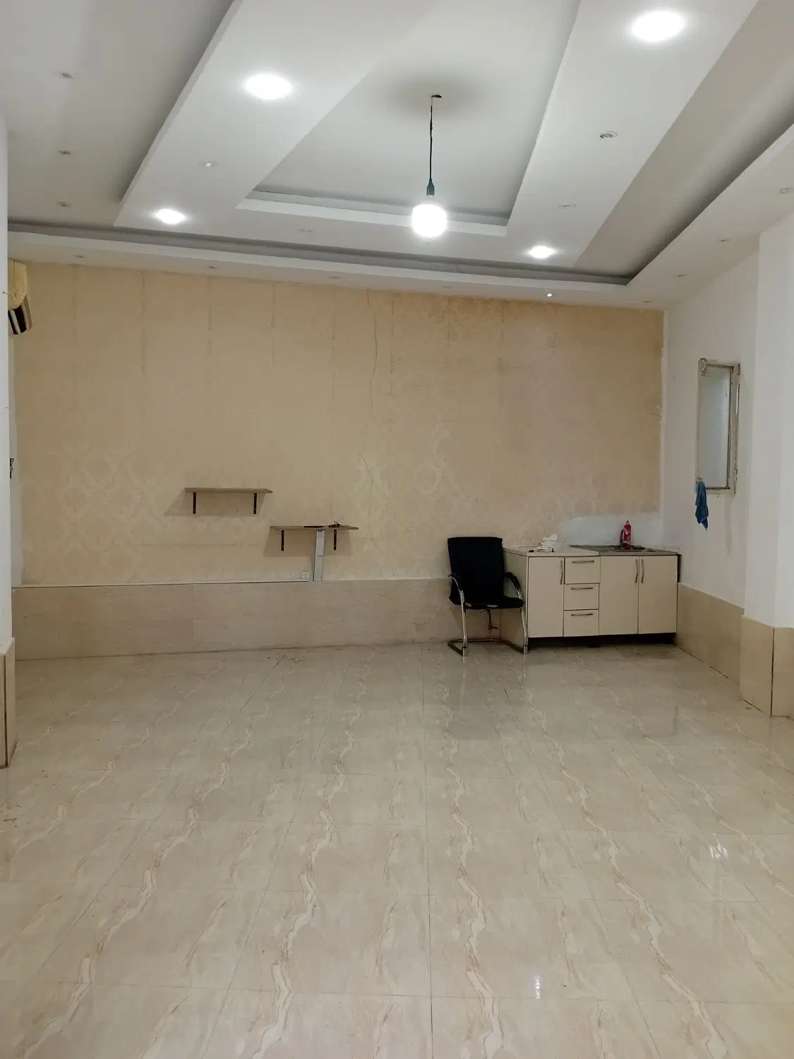 اجاره مغازه چمستان شاهد ۲۲ بعل افق کوروش دو نبش