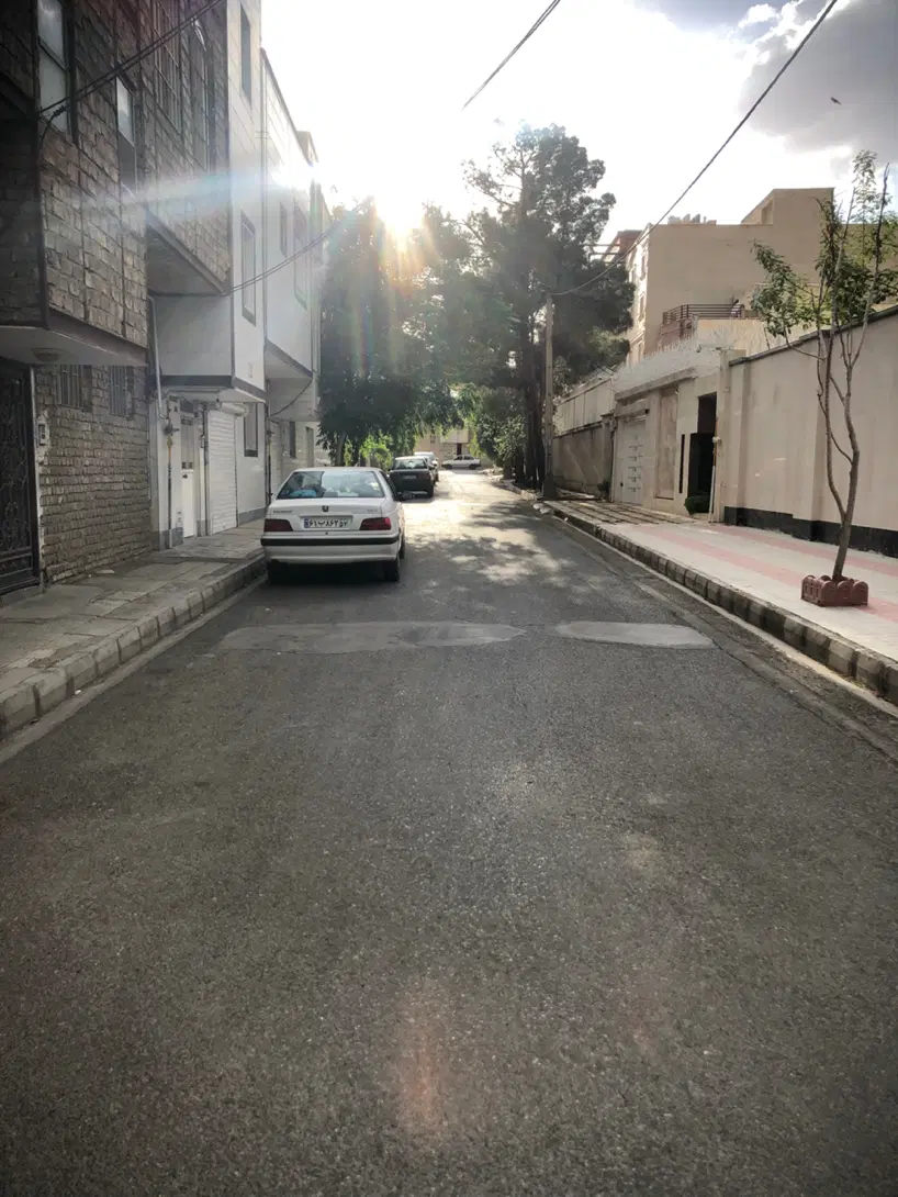 (( ویلایی ۲ طبقه شیک شهید عروجی خ گلستان ))