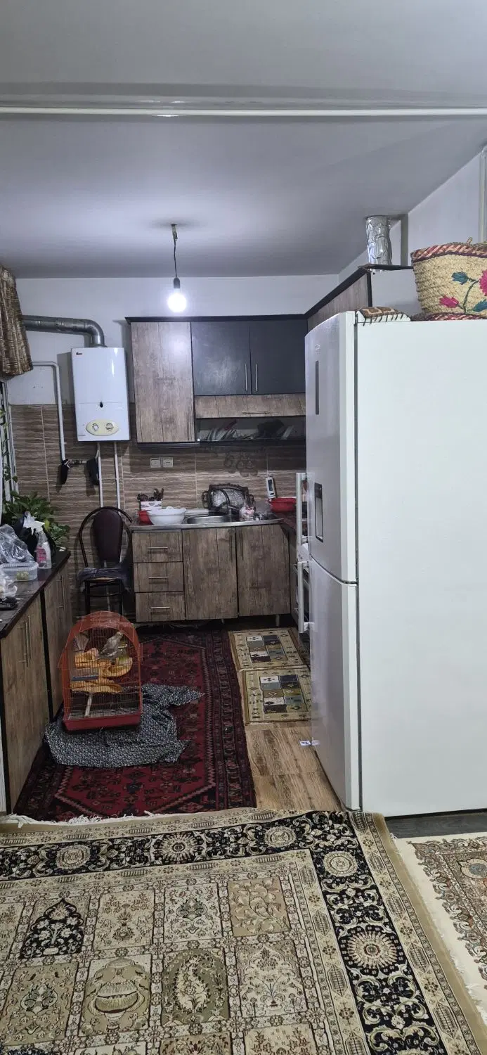 خانه ۳ واحدی شامل ۲ واحد و زیر زمین
