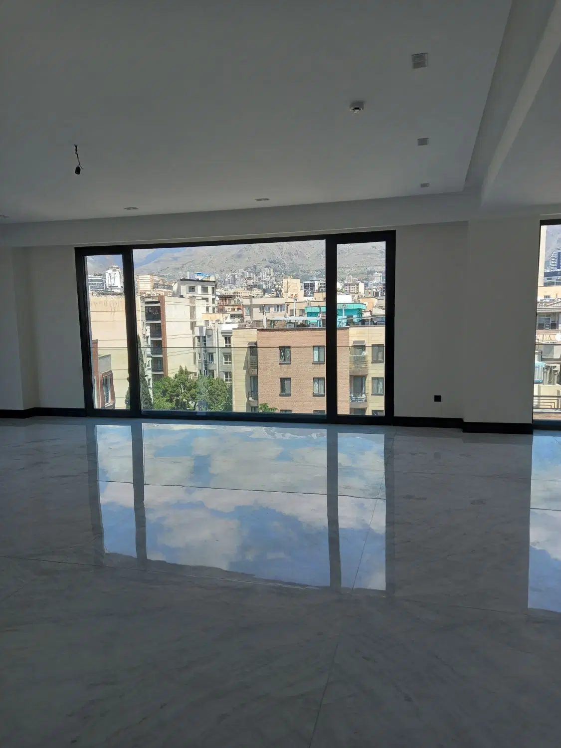 ۱۶۸ متری فروش _پاسداران_مجیدکیا