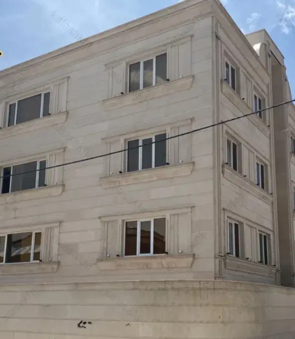 فروش واحد 140 متری فول امکانات