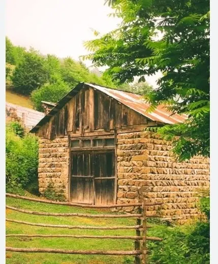 ویلایی دوطبقه ۱۴۰ ، چهارراه علیشاه