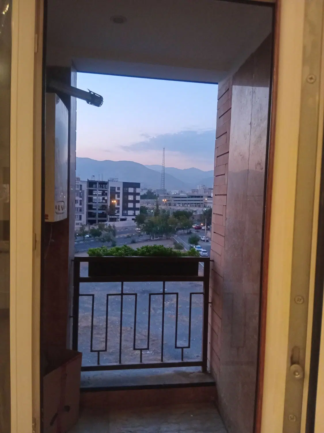 ۷۰متر ۱خواب روبه کوچه
