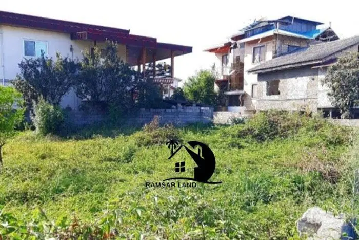 376متر مربع زمین باکاربری مسکونی