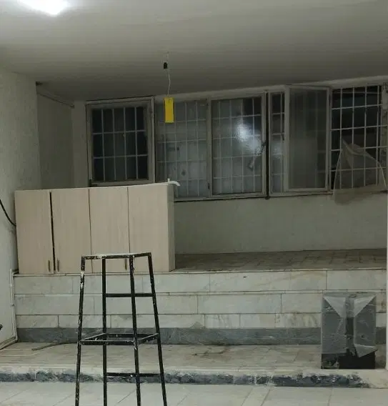 مغازه تجاری ۱۲ متر، تخلیه، بر خیابان اصلی