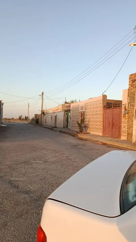 1750متر زمین حاشیه42متر آسفالت