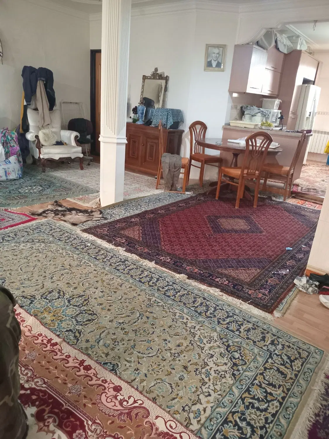 فروش یک واحد آپارتمان طبقه ۴ ....متراژ ۱۰۲ متر