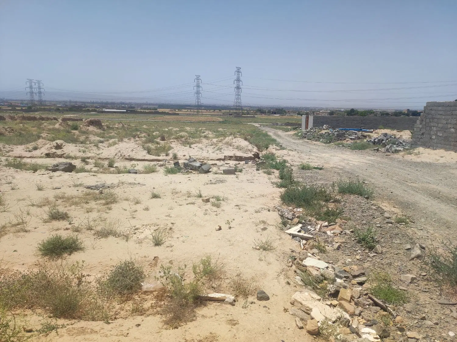 زمین بهار ۴۰۸