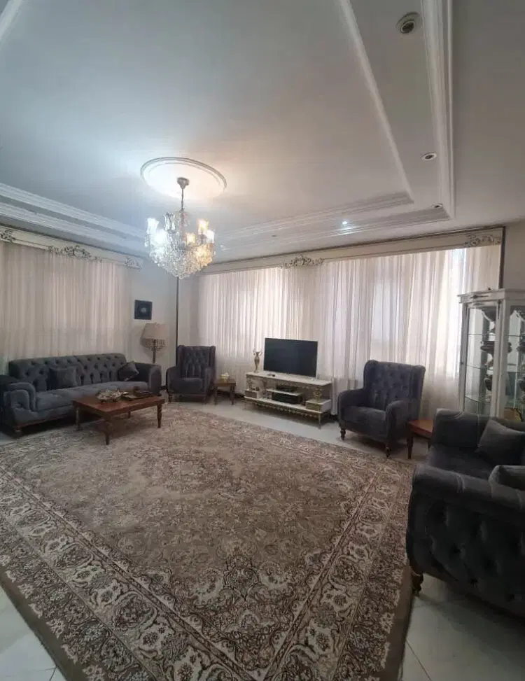 آپارتمان ۱۱۸ متر همایون ویلا