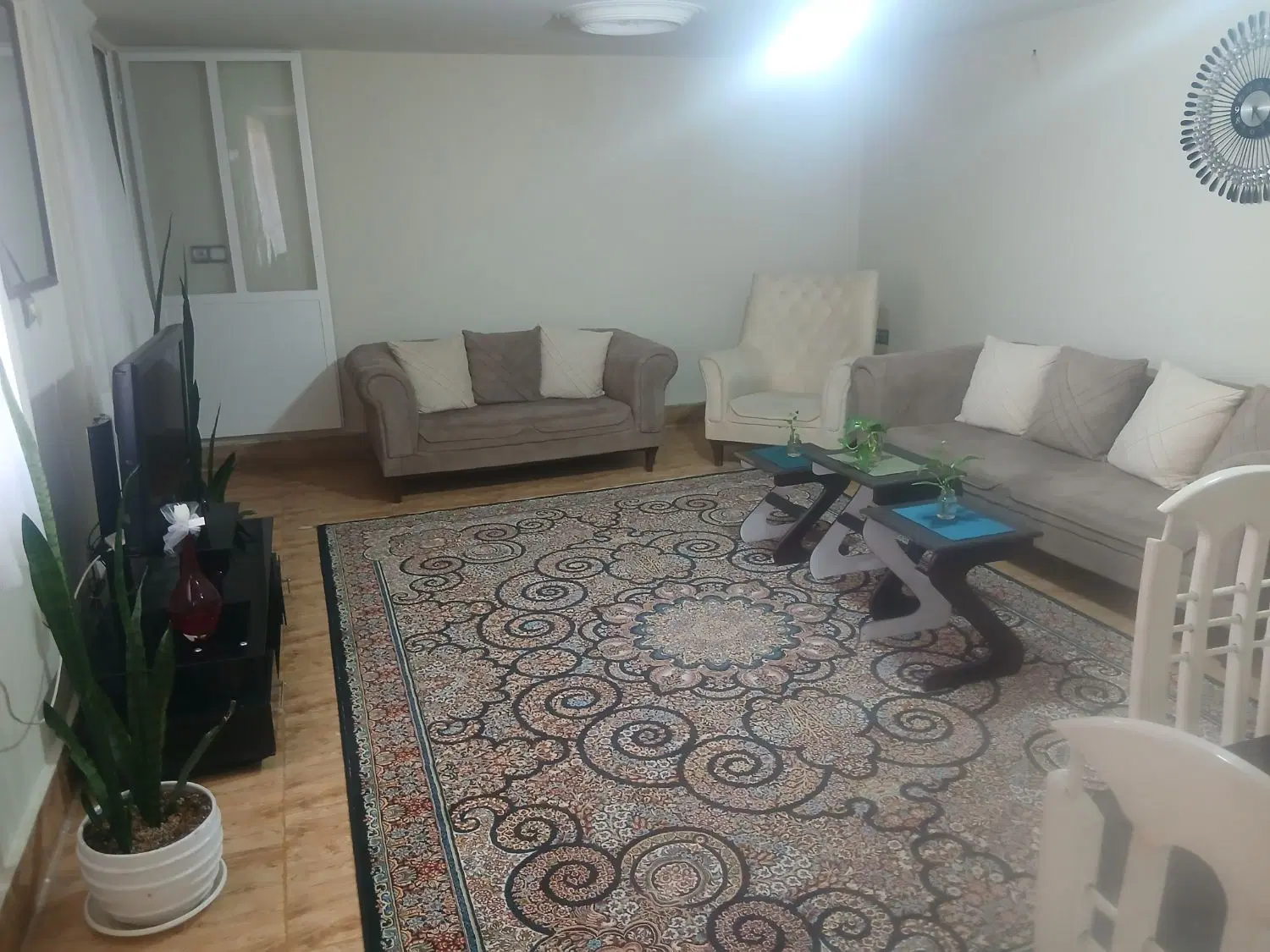 سوئیت ساعتی و روزانه