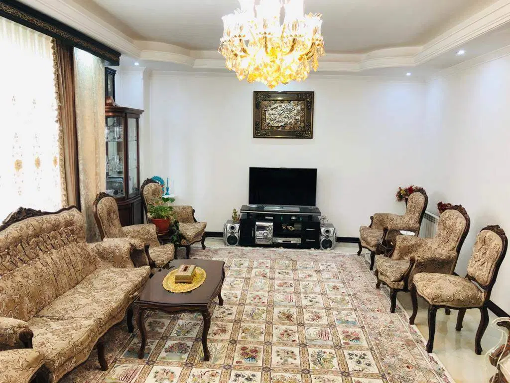 98 متری جوادیه