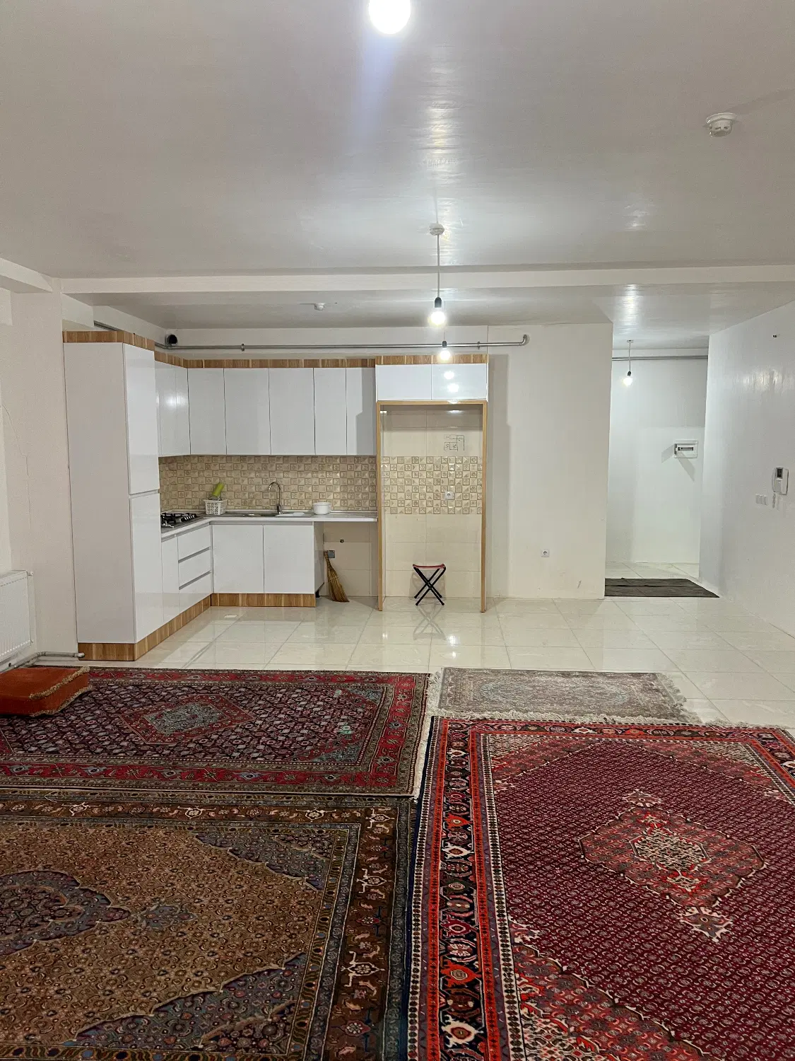 واحددوخواب ۱۰۵متری اول خیابان چالدران
