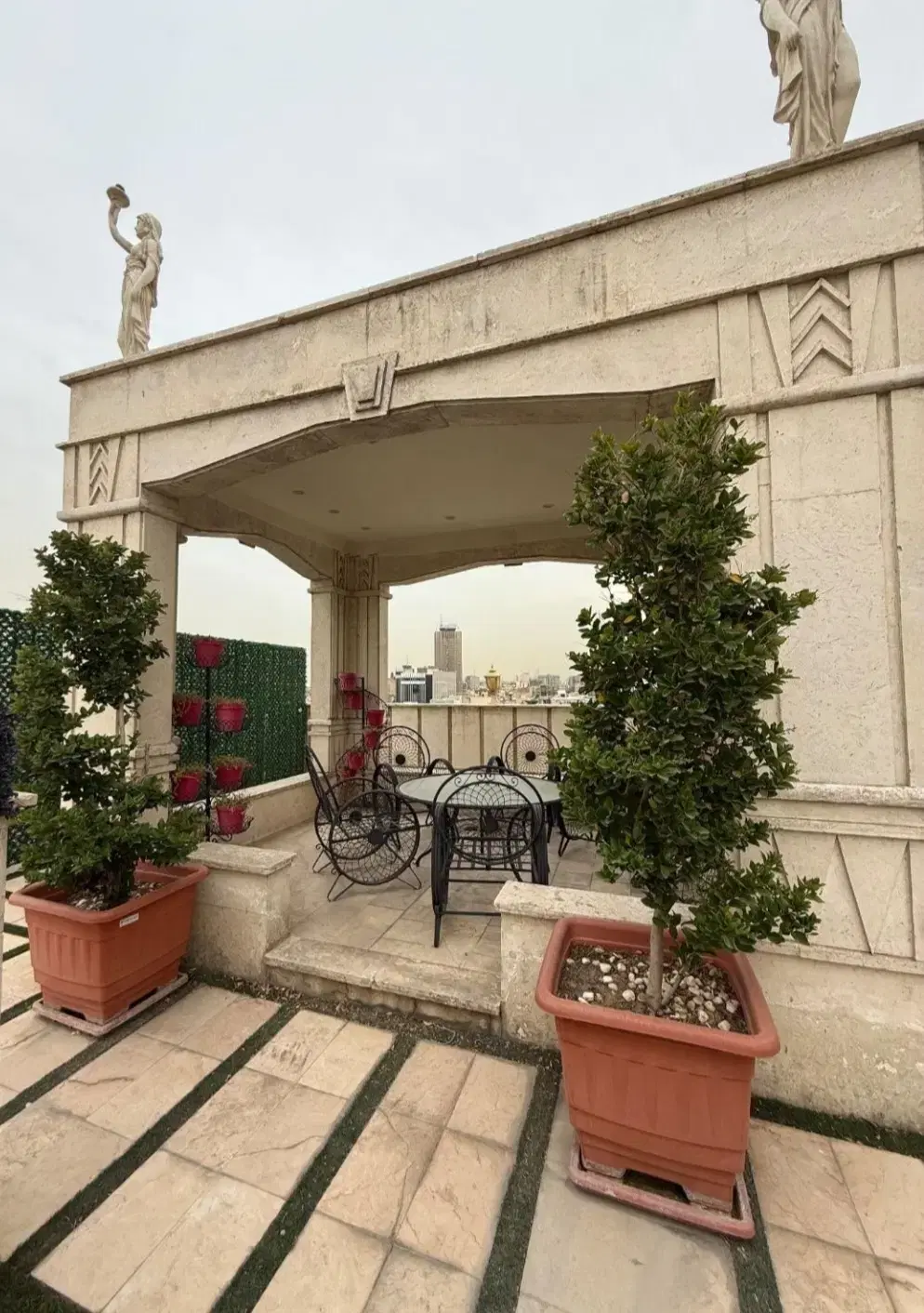 فروش آپارتمان شاه نشین در خیابان شریعتی
