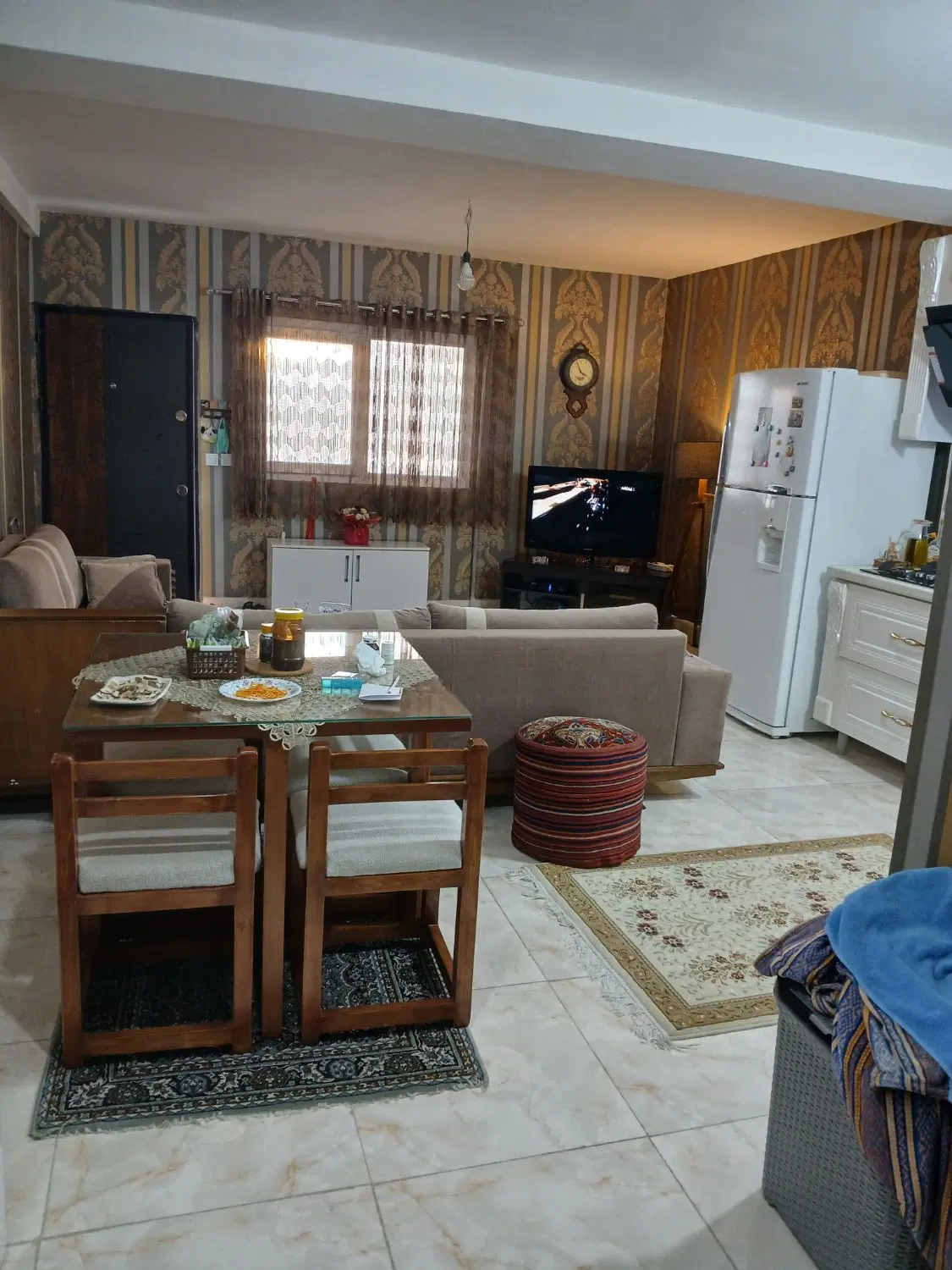 66 متر