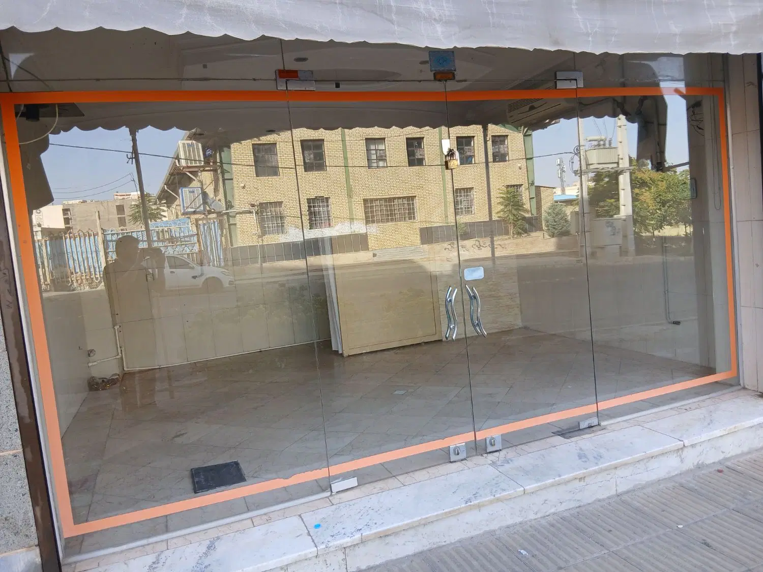 مغازه به متراژ۲۵متر