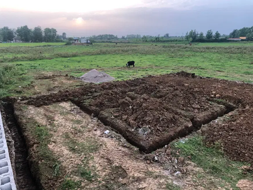 زمین مسکونی ۲۷۱ متر