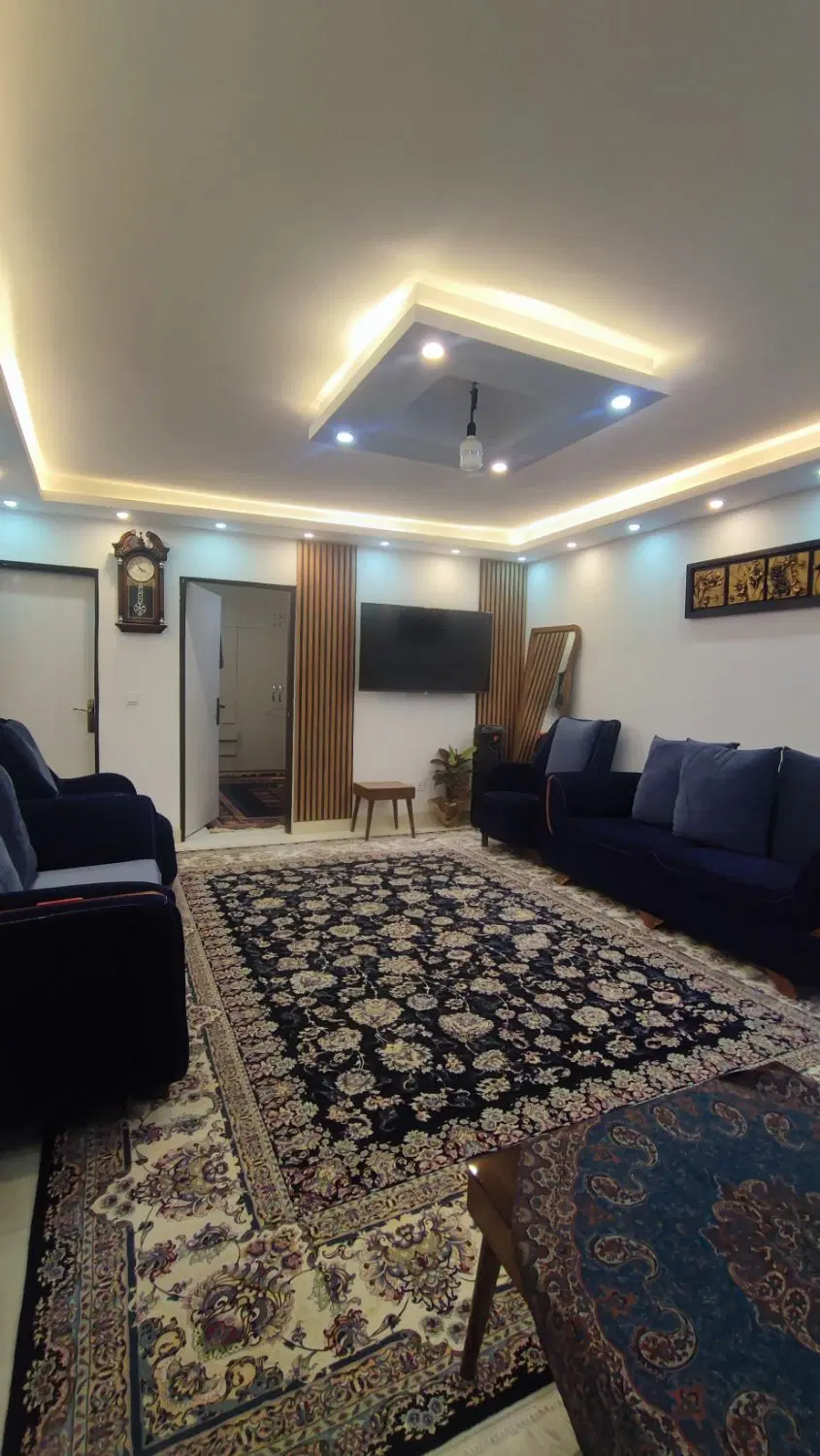 فروش یک واحد آپارتمان دو واحده طبقه همکف