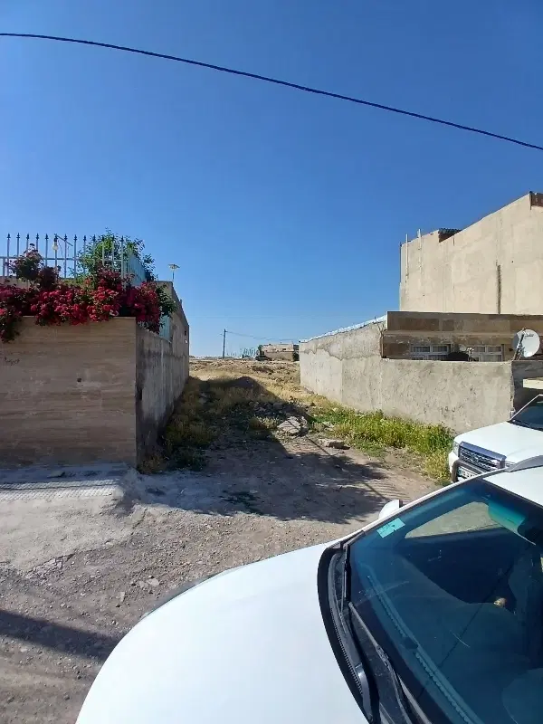 زمین مسکونی