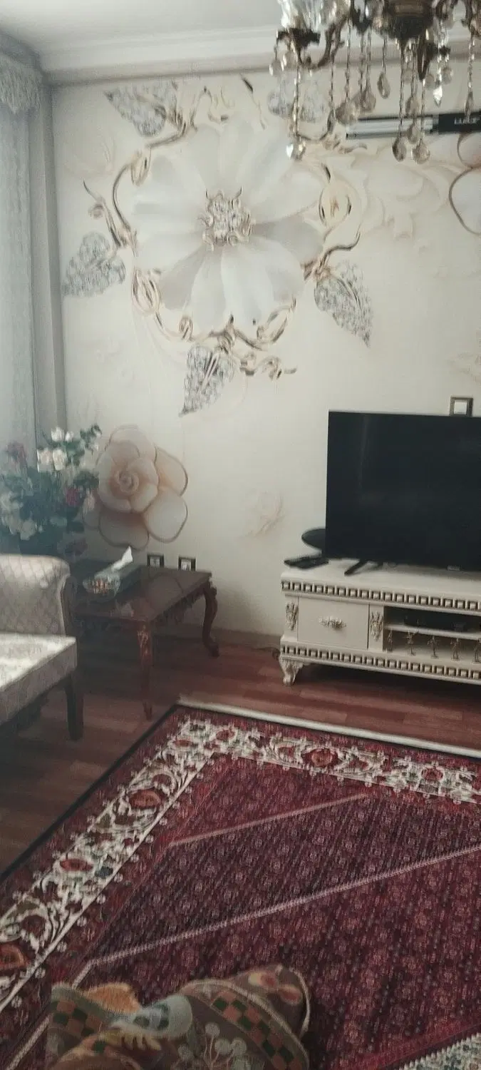 آپارتمان دو خواب بهارستان