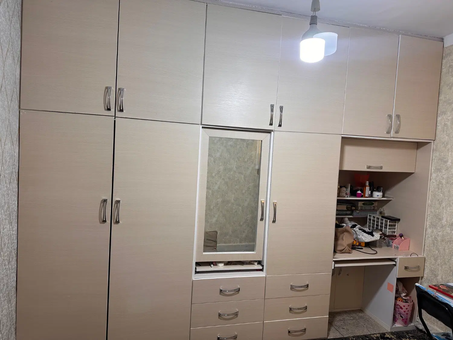خانه ویلایی 100متری دو کله خیابان استقلال