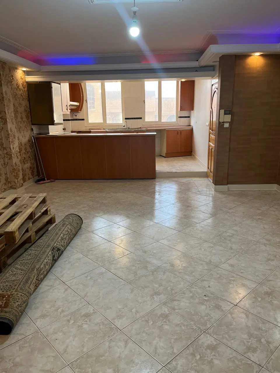 رهن واجاره آپارتمان ۷۲ متر خوش