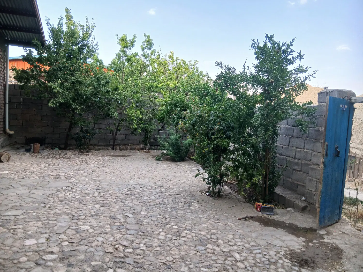 خونه کوهپایه پشت شیران