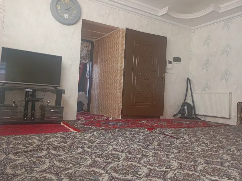 واحد آپارتمان طبقه سوم
