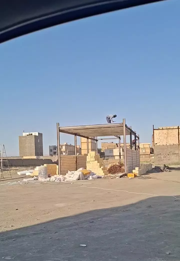 ملک دور قاب