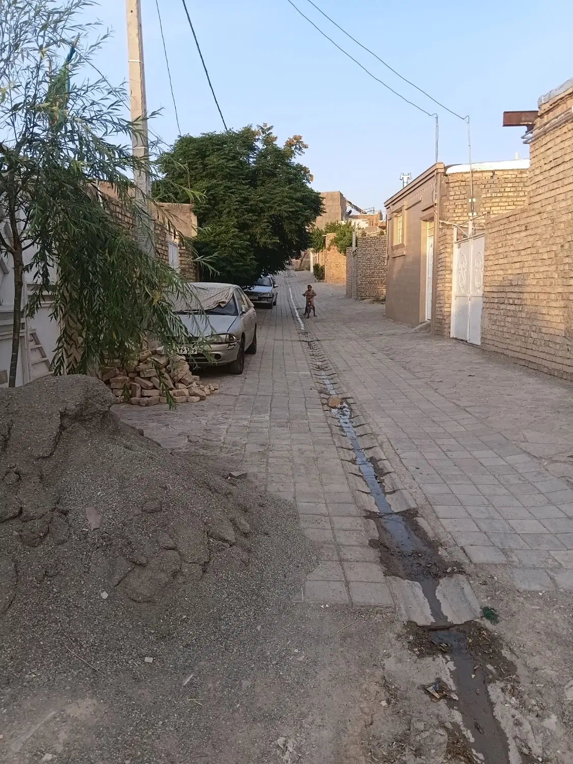 خانه نیمه ساز