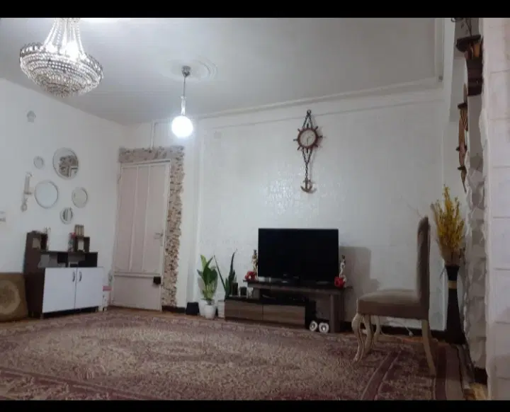 آپارتمان ۸۰ متری