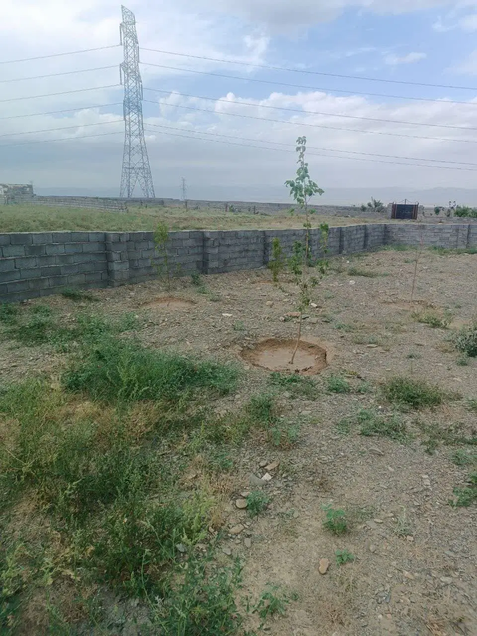 زمین مناسب باغچه و ویلا شاندیز با امادگی معاوضه