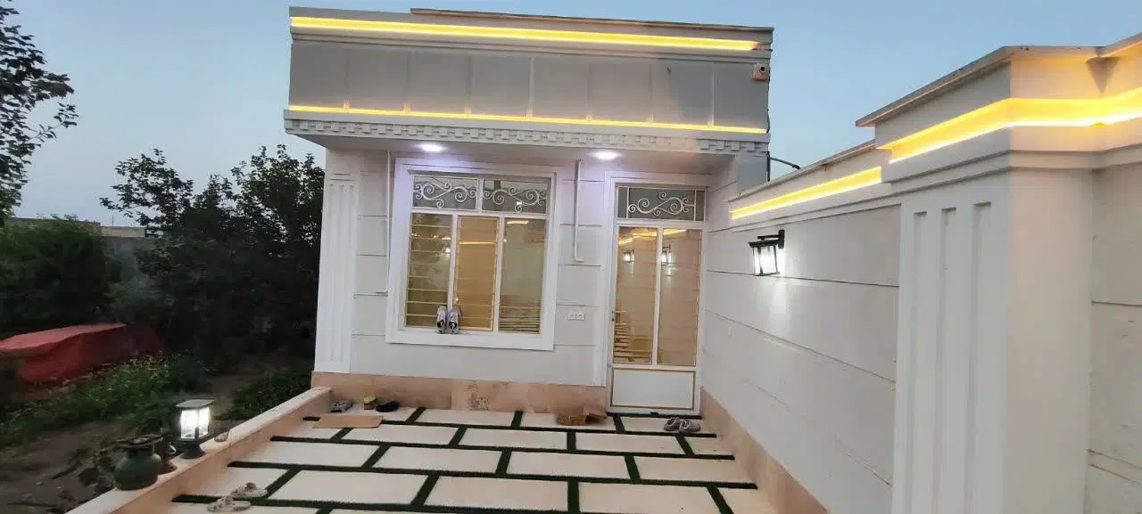 ۵۰۰ متر خانه‌ باغ با سند و پروانه یزدآباد