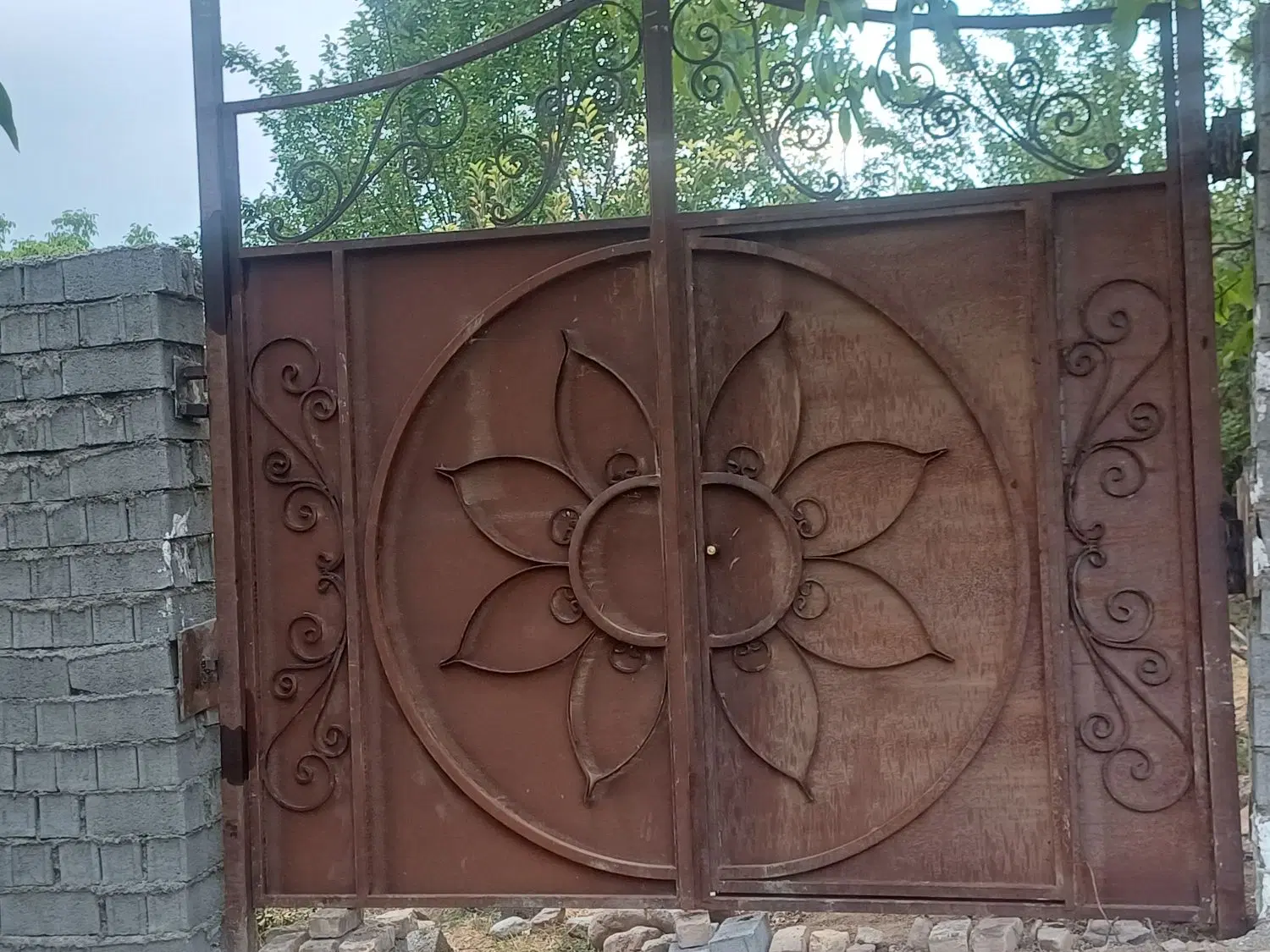 باغ باغچه باقواره۴۰۰_۵۰۰آب برق گازسندتک برگ