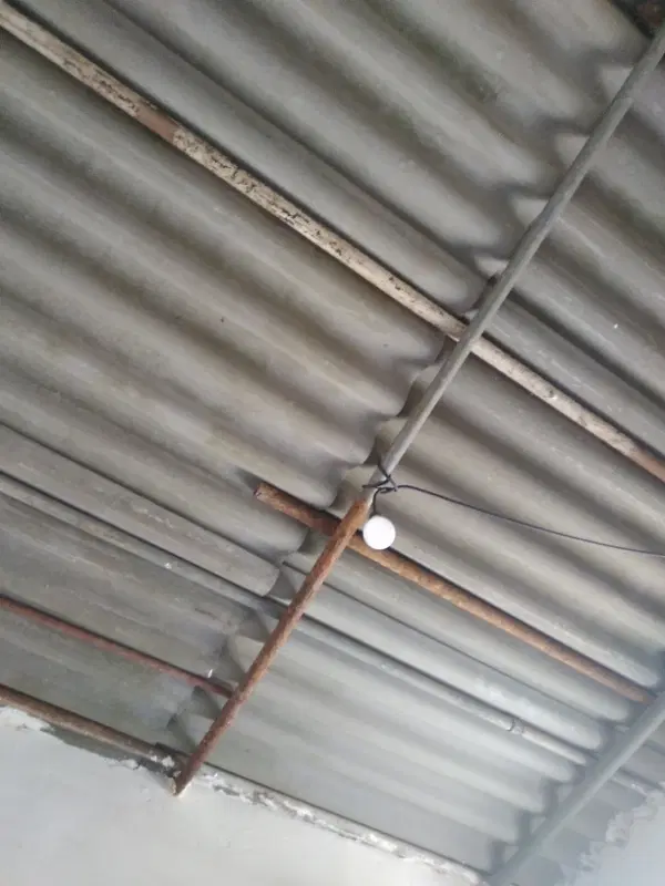 فروش مغازه تجاری اول خیابان گاز طاهری.