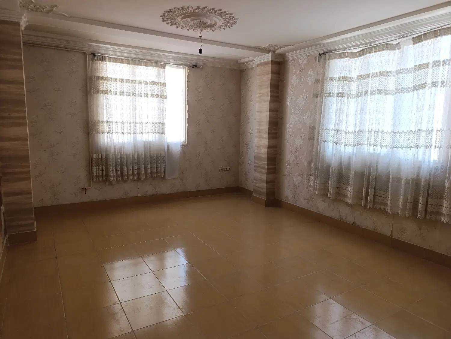 اجاره اپارتمان در ۳_۱۹