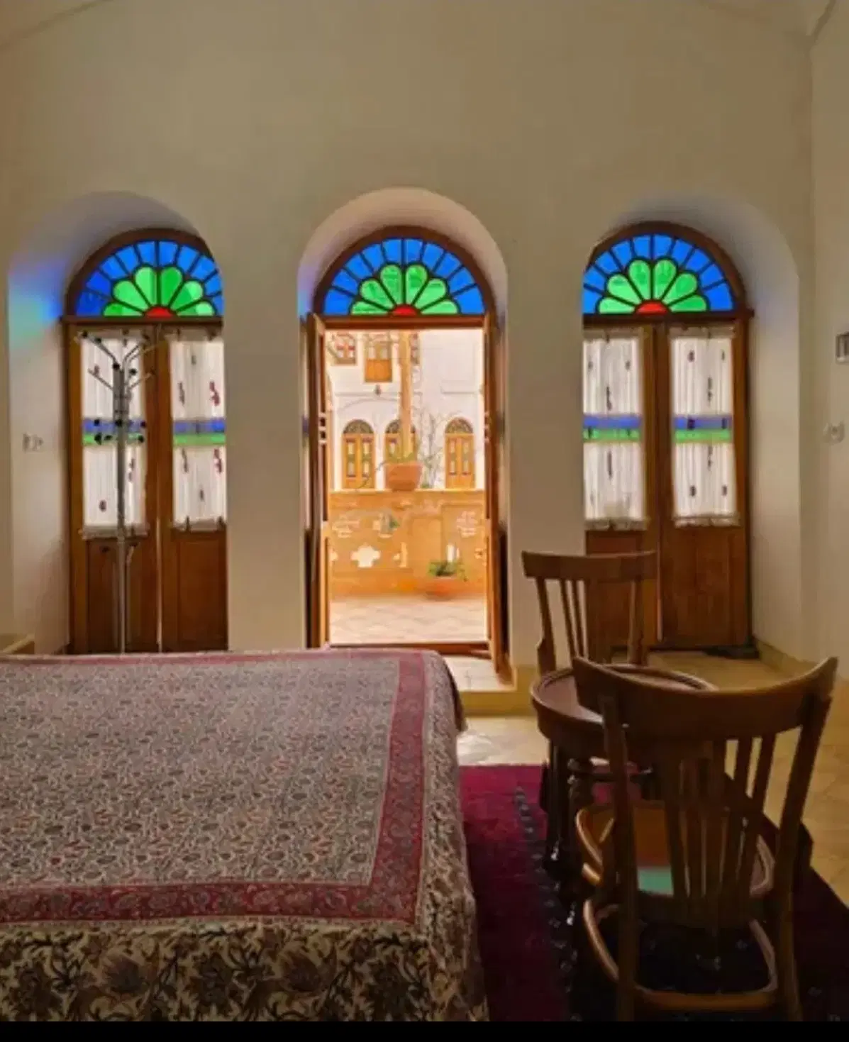 رهن یا فروش آپارتمان ۲ خوابه خیابان استقلال