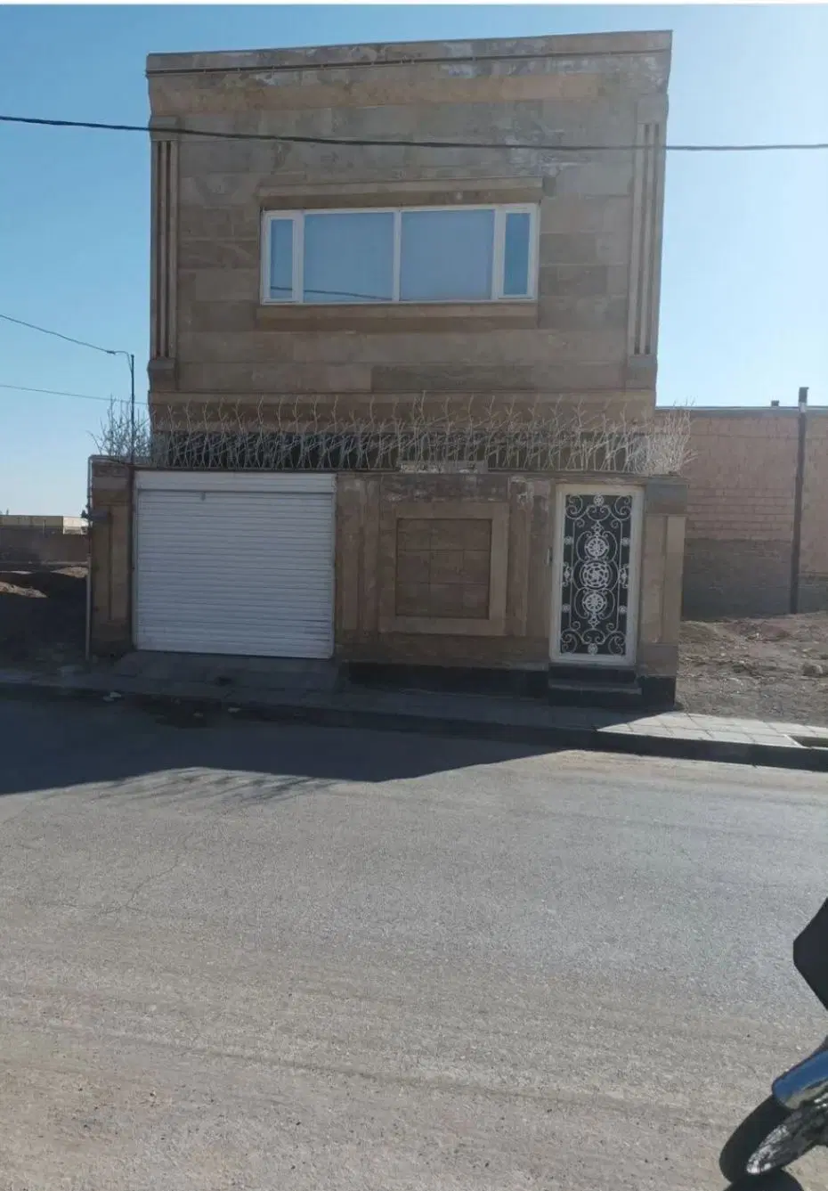 دوبلکس خاص ۲۰۰ متر ۴ خوابه