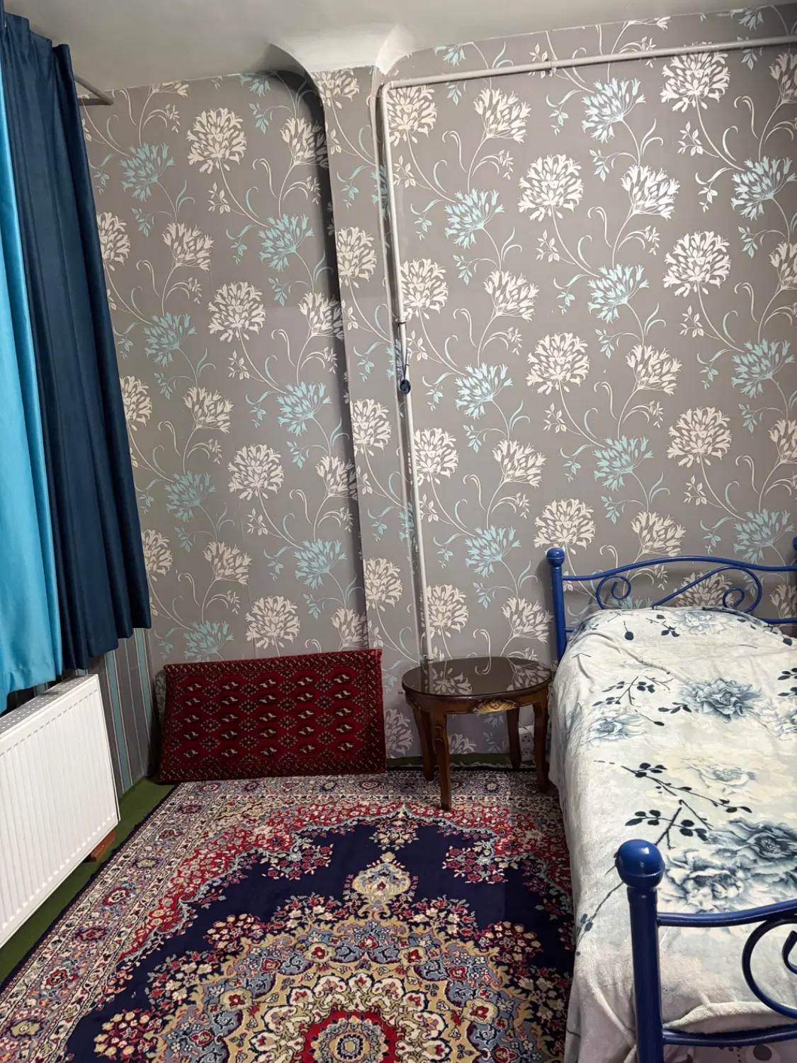 فروش آپارتمان 82 متری واقع در ملک آباد