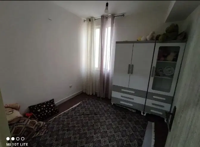 ۸۵مترفول گلزارشرقی_پارکینگ تامین_روبه نما_کم واحد