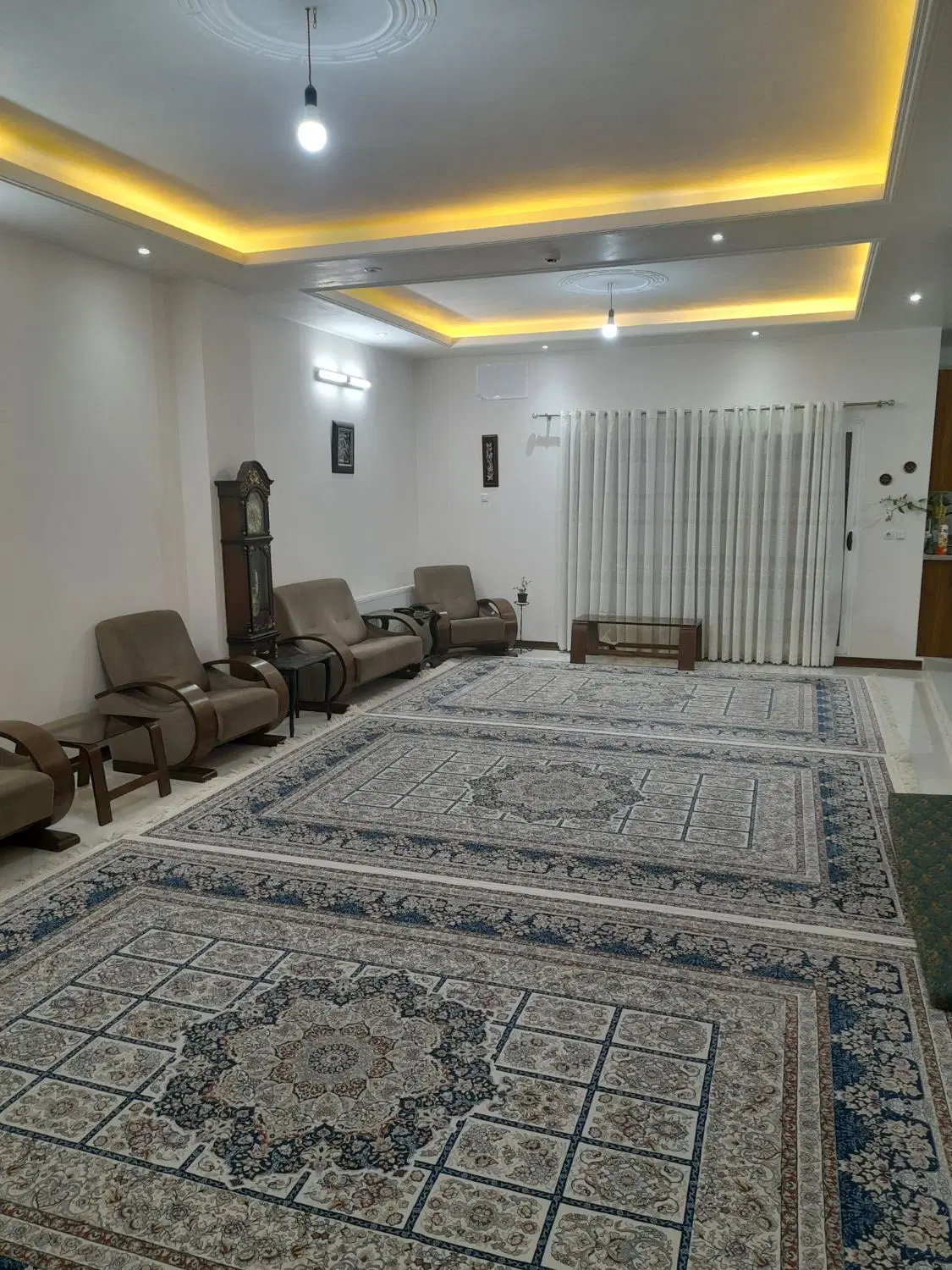 ۴ طبقه تک واحدی ابوذر شمالی مالک اشتر