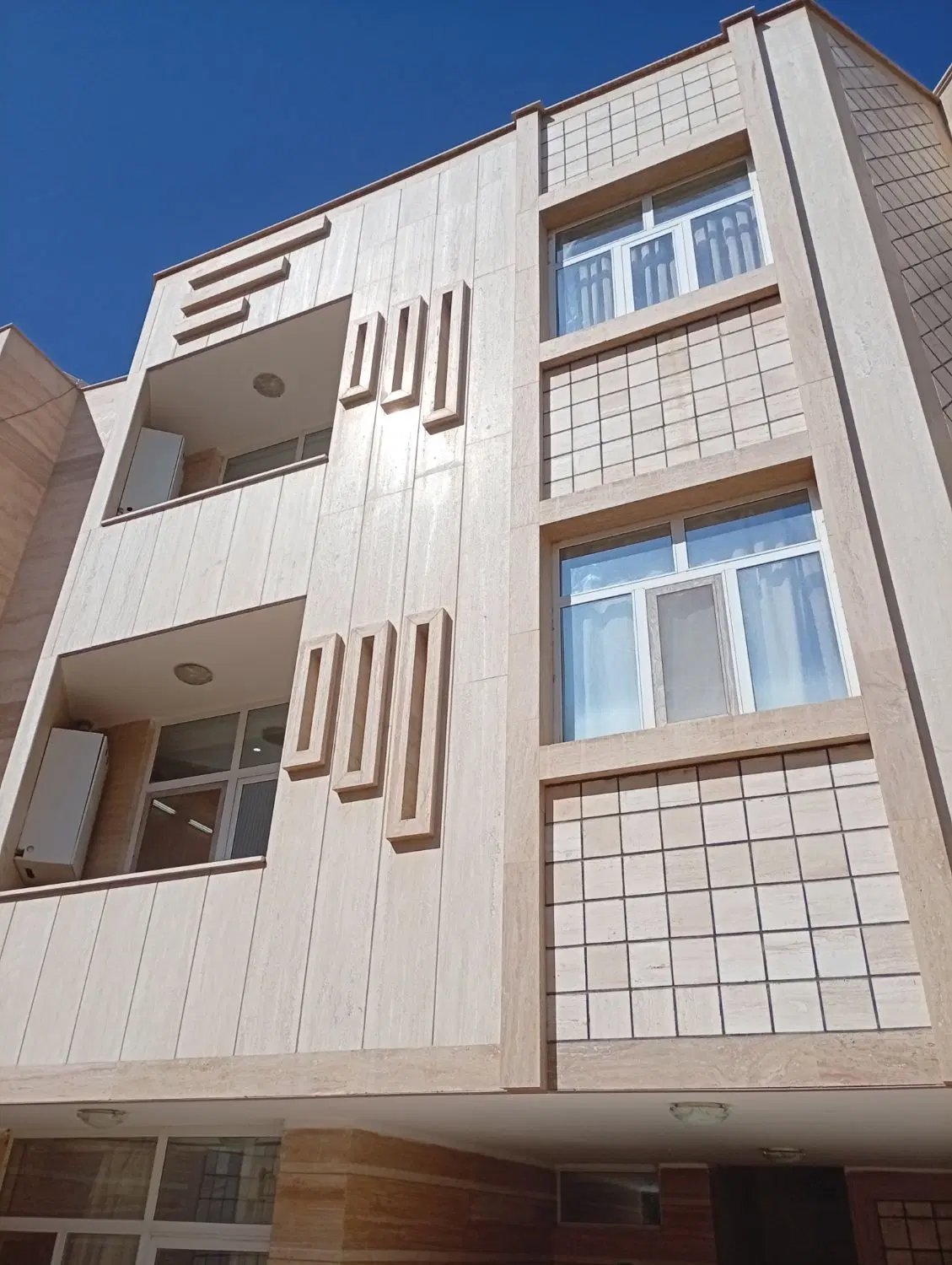 خانه ویلایی فردوسی